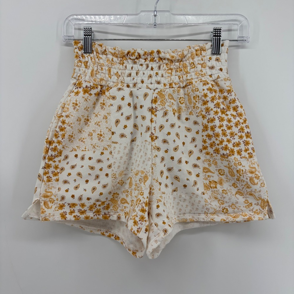 American Eagle Womens XS Yellow Floral Paisley Patchwork Paperbag Fleece Shorts